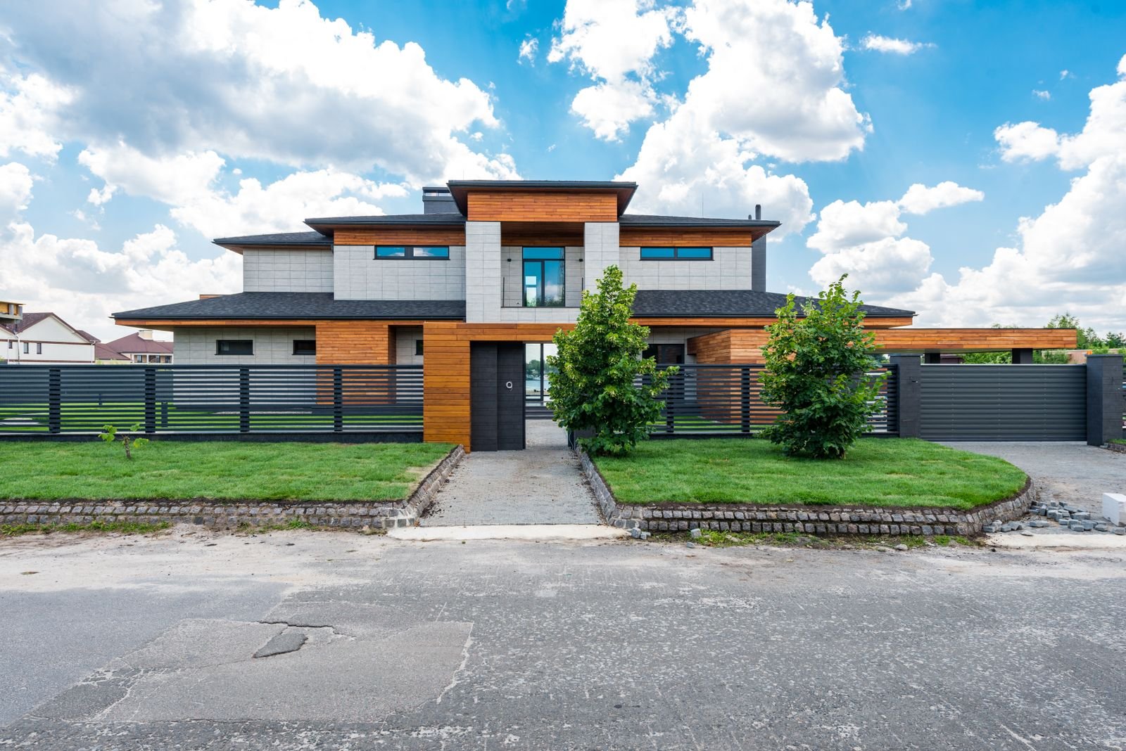 Biệt thự nhà phố khu đô thị Vinhomes Hóc Môn không gian xanh hiện đại